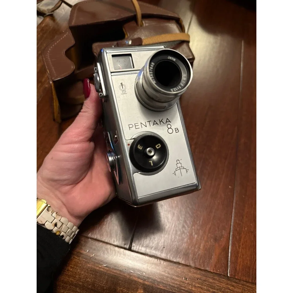 Pentacon Pentaka 8B 8mm ムービーカメラ Pentacon Pentaka 8 Cine